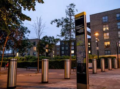 Kayz Lodge- Luxury Ensuite-Private & Shared Accommodation In A New House At The Olympic Village Overlooking Stratford Westfield And Tube Station 伦敦 客房 照片